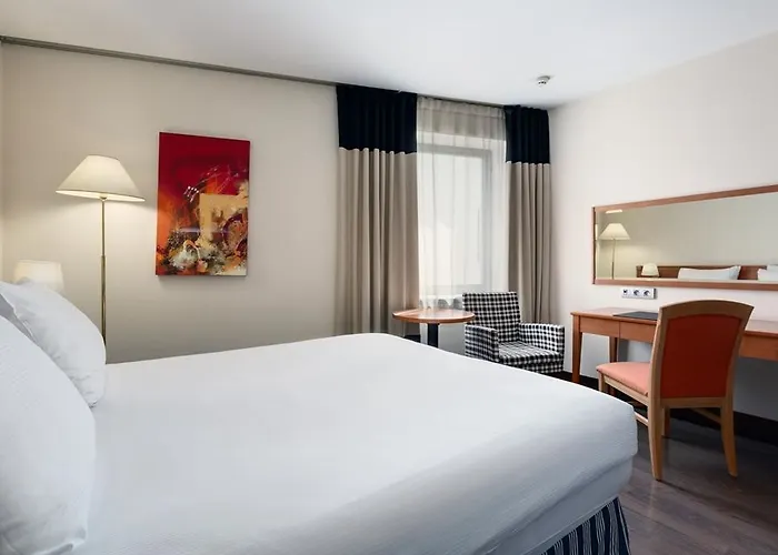 Nh Belvedere Hotel